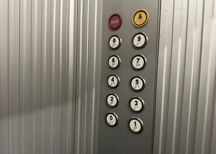 Mansarda Inalpi Arena Lingotto * Turyn